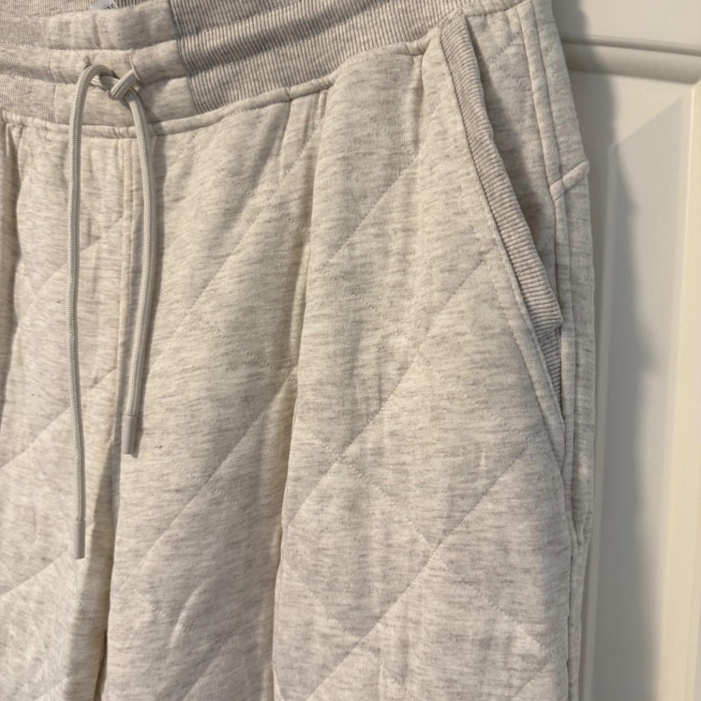 90 Degree By Reflex Women’s Big Diamond Quilted Adaptation Jogger Size XL - Picture 2 of 7